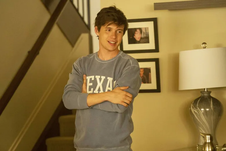 nick robinson height
