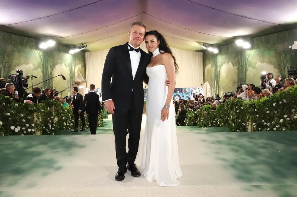 matt damon wife