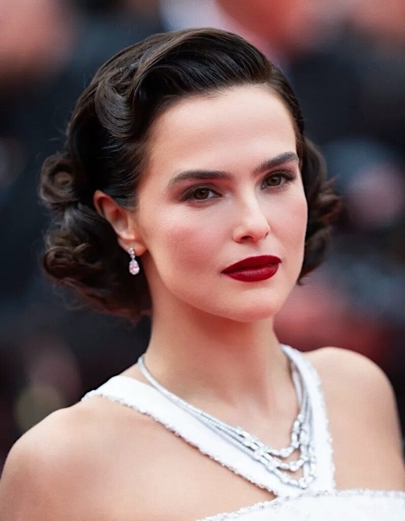 zoey deutch tv shows