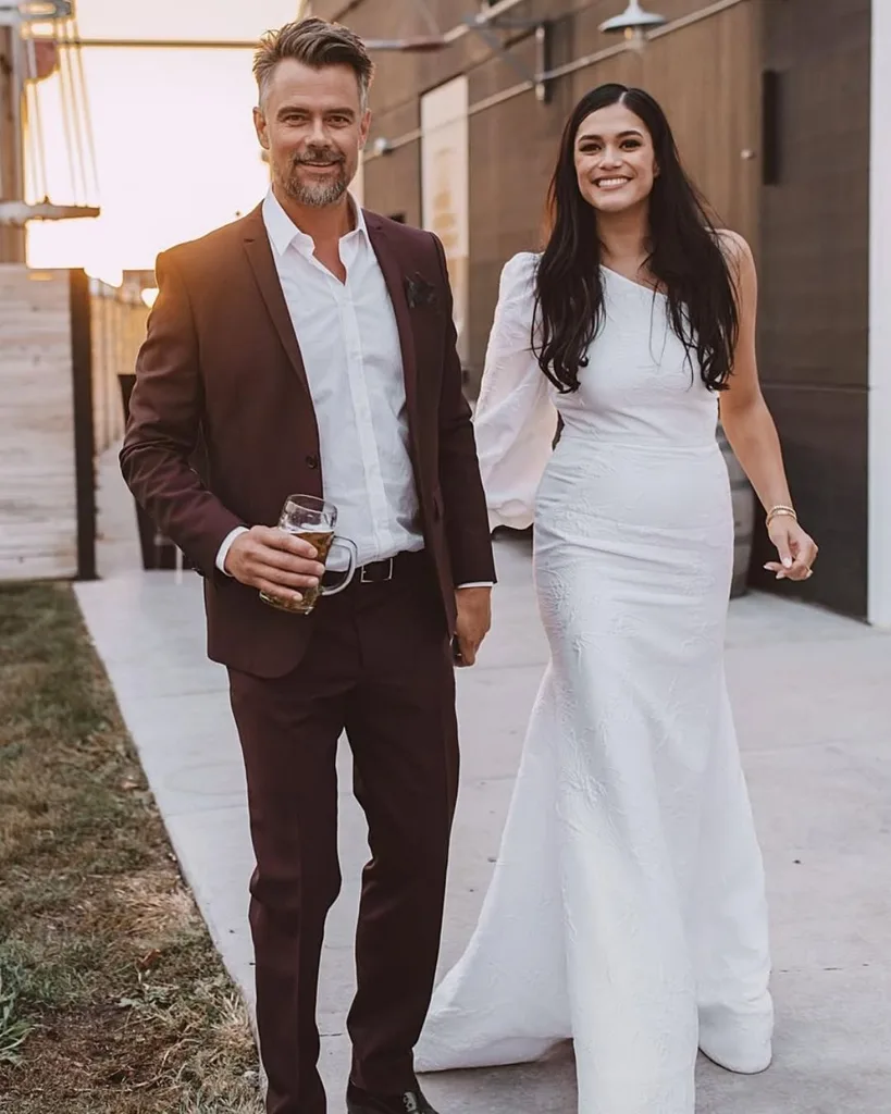 josh duhamel wife