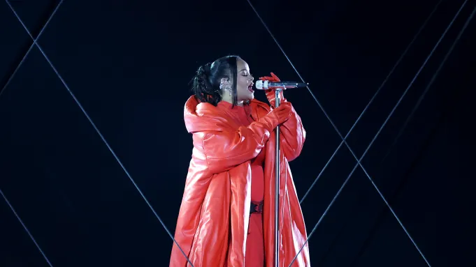 rihanna net worth