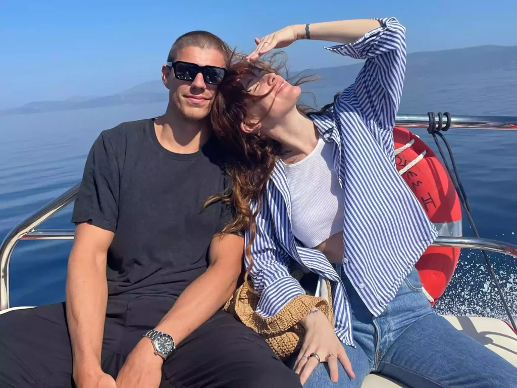 riley keough husband riley keough husband