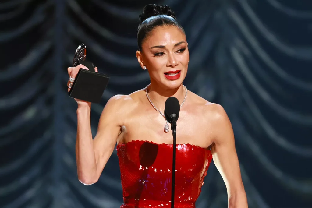nicole scherzinger age